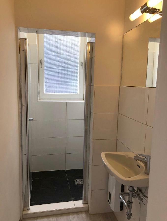 Moderne Und Gemuetliches Appartement Im Eg Mit Eigenem Zugang In Guter Wohnlage Mülheim an der Ruhr Exterior foto